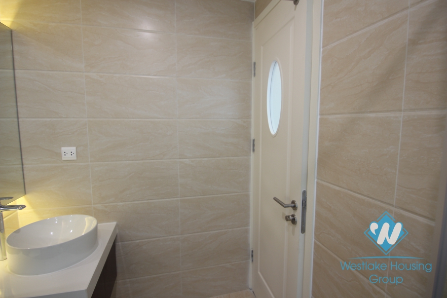 Unfurnished apartment with 2 bedrooms in Thanh Xuan, Ha Noi